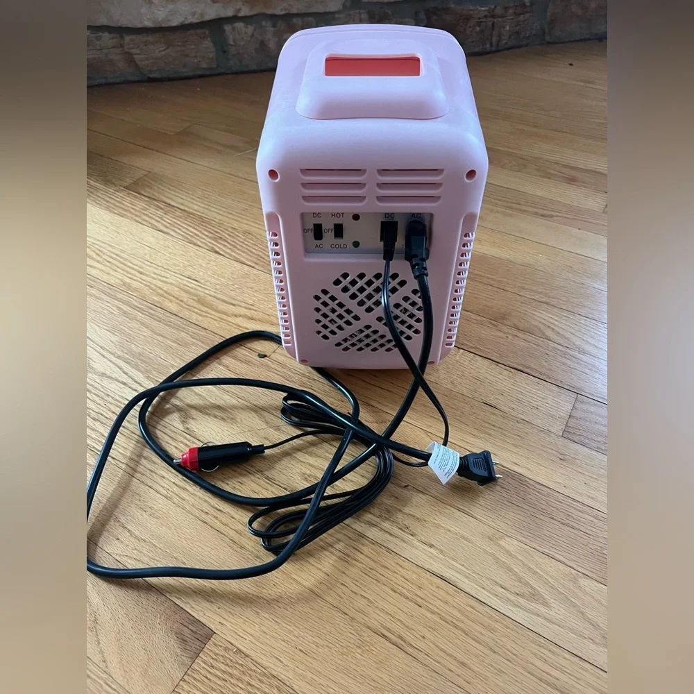 Simple Deluxe Pink Cosmetic or Snack/Soda Mini Fridge